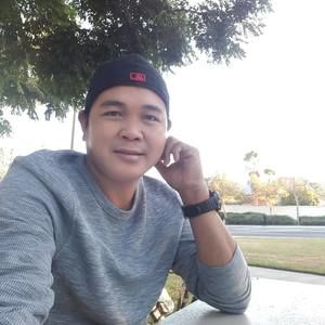 Meet your Posher, Jay-r